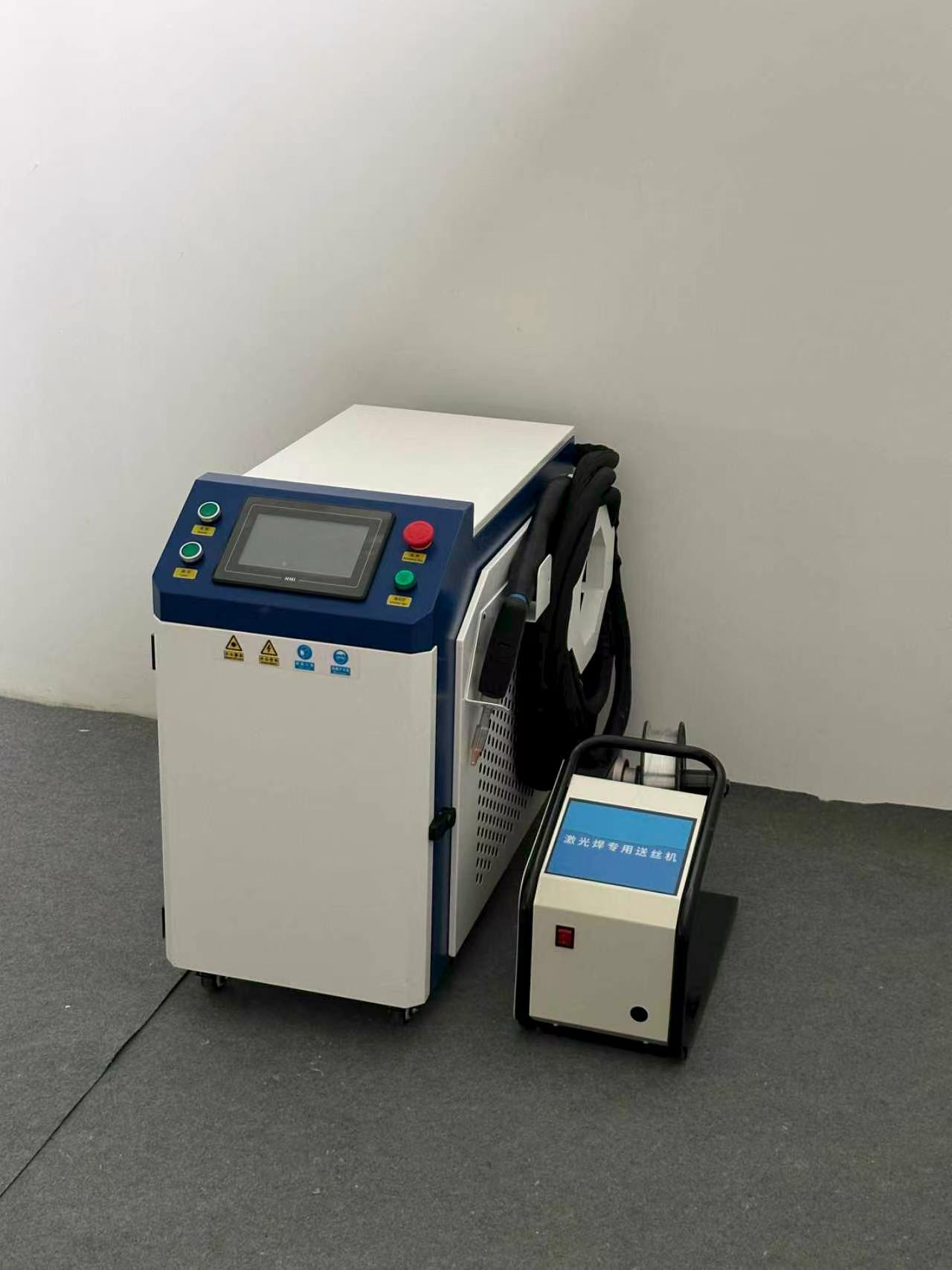 Neuer Typ wassergekühlter trag – Handheld Laser Welding Machine Bewertung und Preis