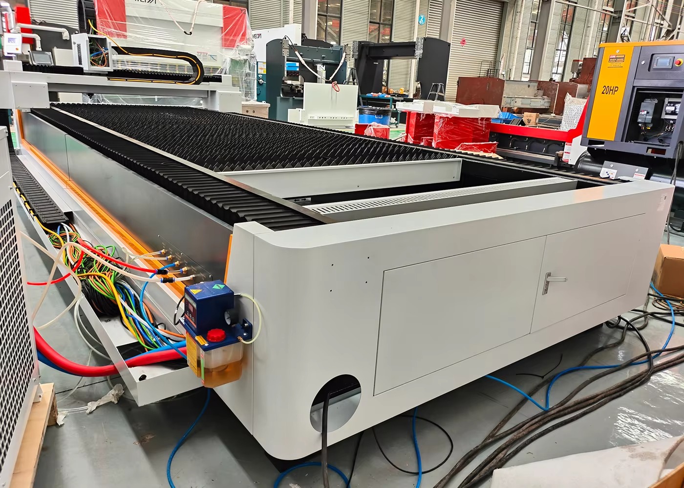 Hochwertige 6kW Industrielle C – Industrial Laser Metal Cutting Machine Bewertung und Preis