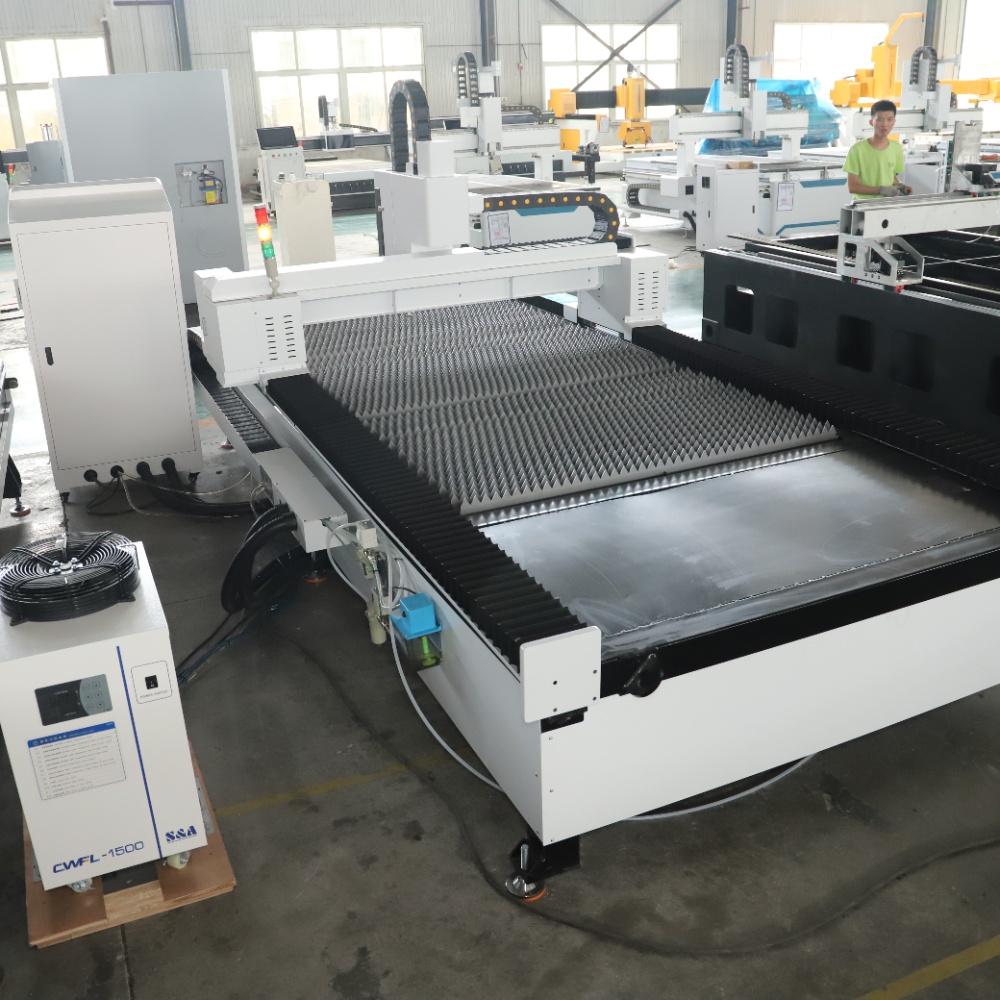 Faserlaser-Schneidemaschine fü – Industrial Laser Metal Cutting Machine Bewertung und Preis